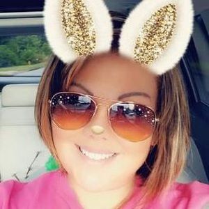 Meet your Posher, Renee